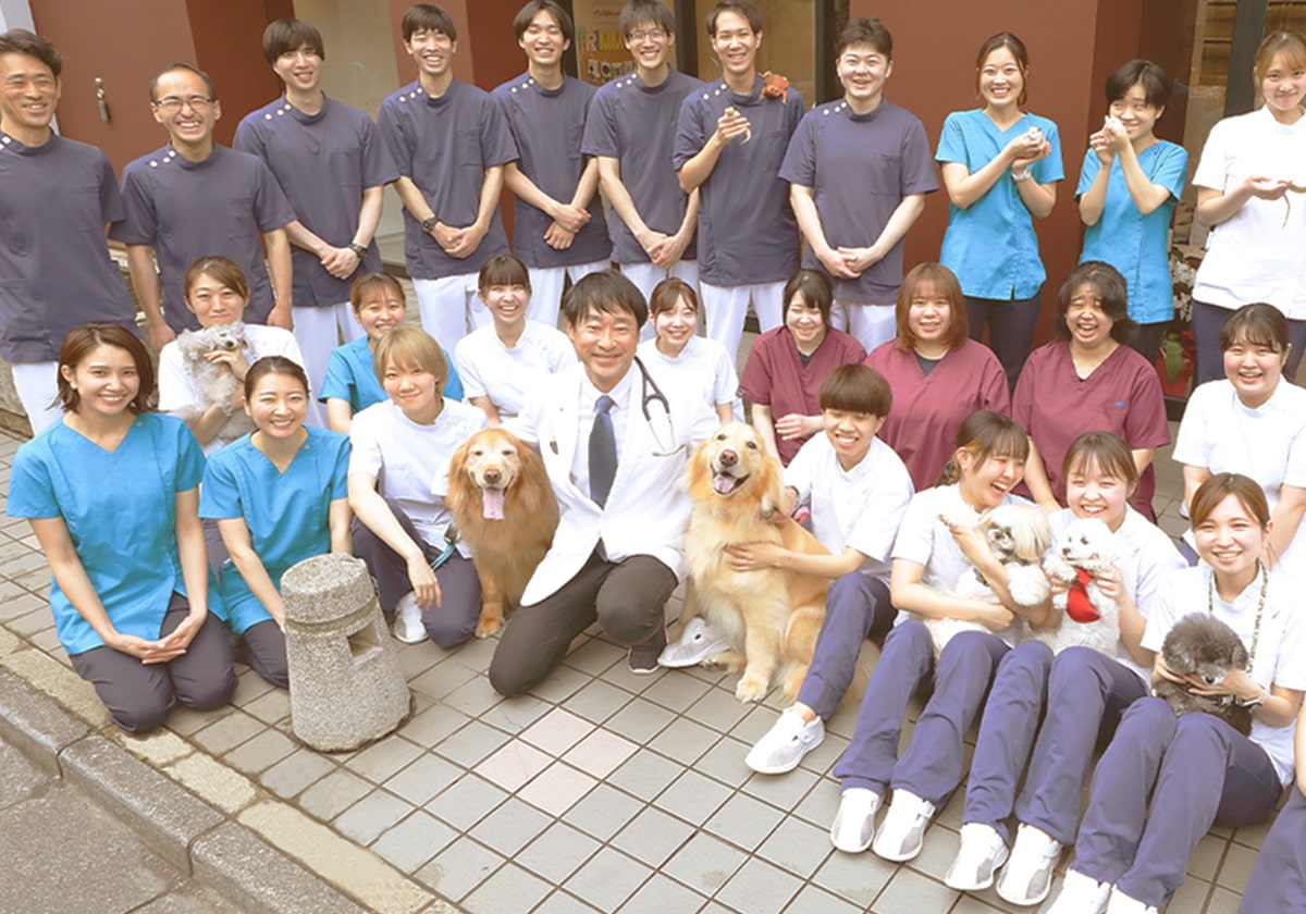 クリニックスタッフ集合写真